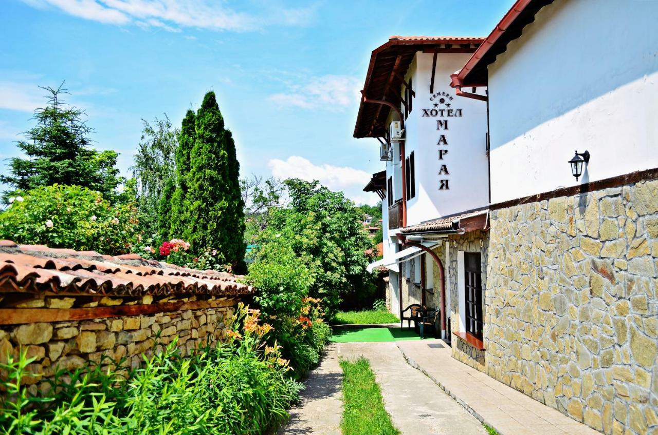 ארבאנאסי Family Hotel Maraya מראה חיצוני תמונה