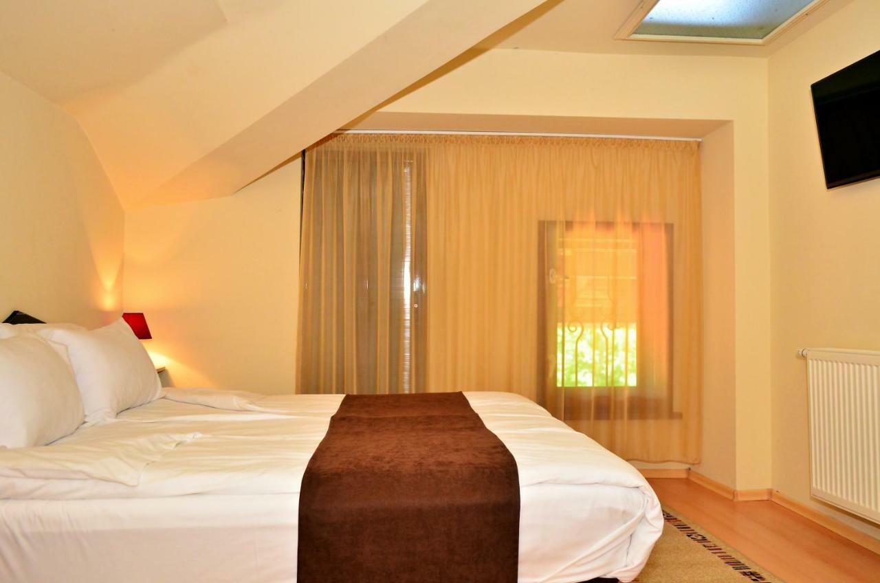ארבאנאסי Family Hotel Maraya מראה חיצוני תמונה